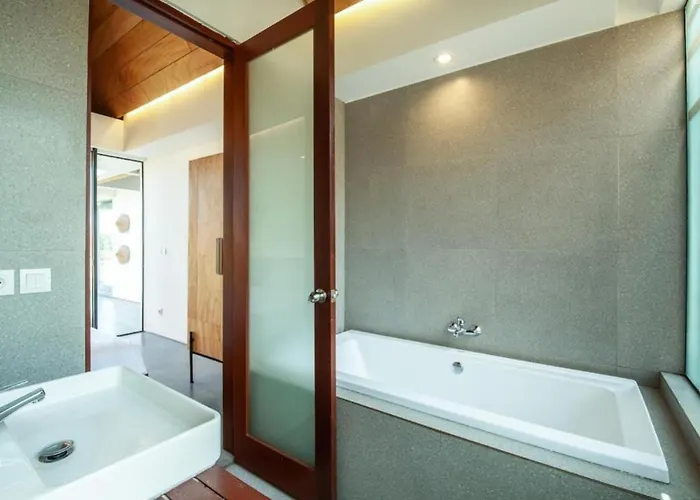 Villa Luxurious 2br With Private Pool & Rice Field Views In